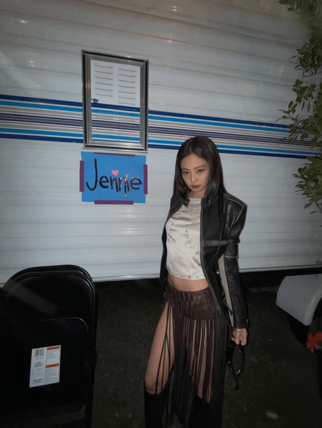 暴风更新造型的Jennie，最近又在穿什么？