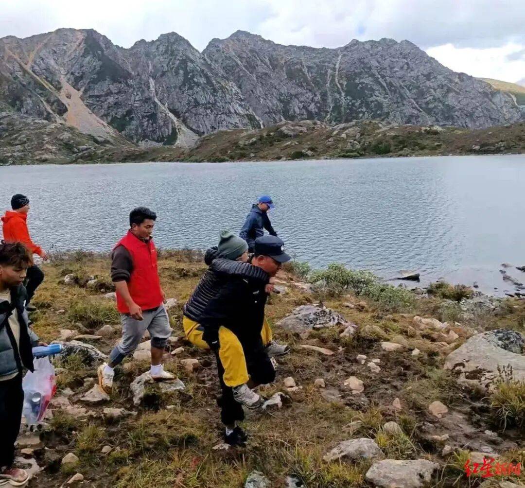 女孩在海拔4700米甘孜党岭严重高反，找到时呼吸困难已陷入半昏迷