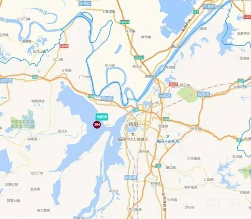 长沙、岳阳等多地遭遇“烟雾锁城”，官方回应系上游焚烧秸秆所致