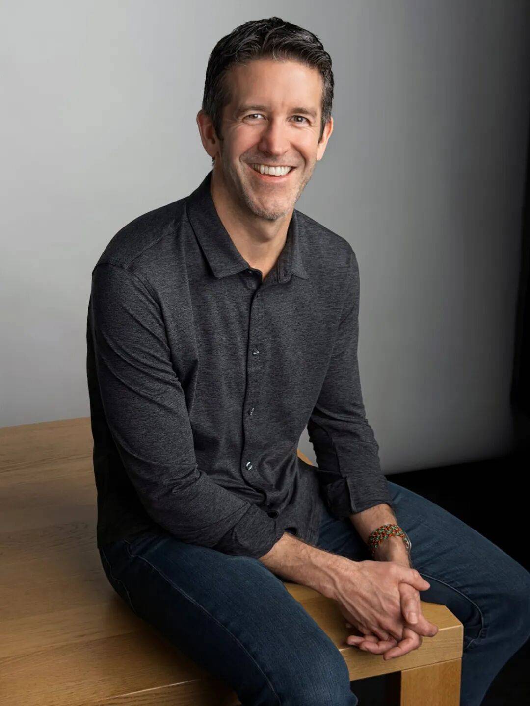 突发！库克卸任苹果CEO，一个时代结束了