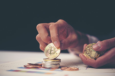 小黄金虚拟币(黄金虚拟币洗钱 金融机构)
