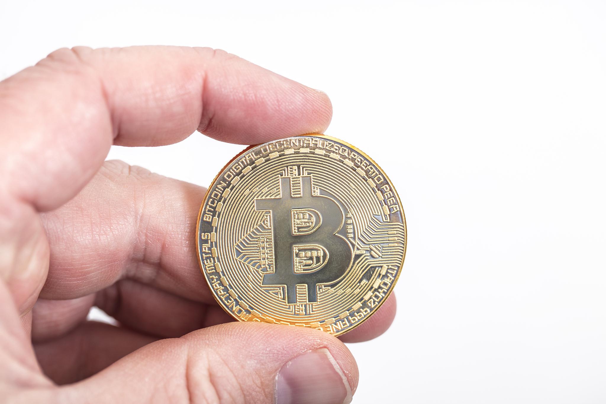 虚拟货币炒币(炒虚拟币风险大吗)